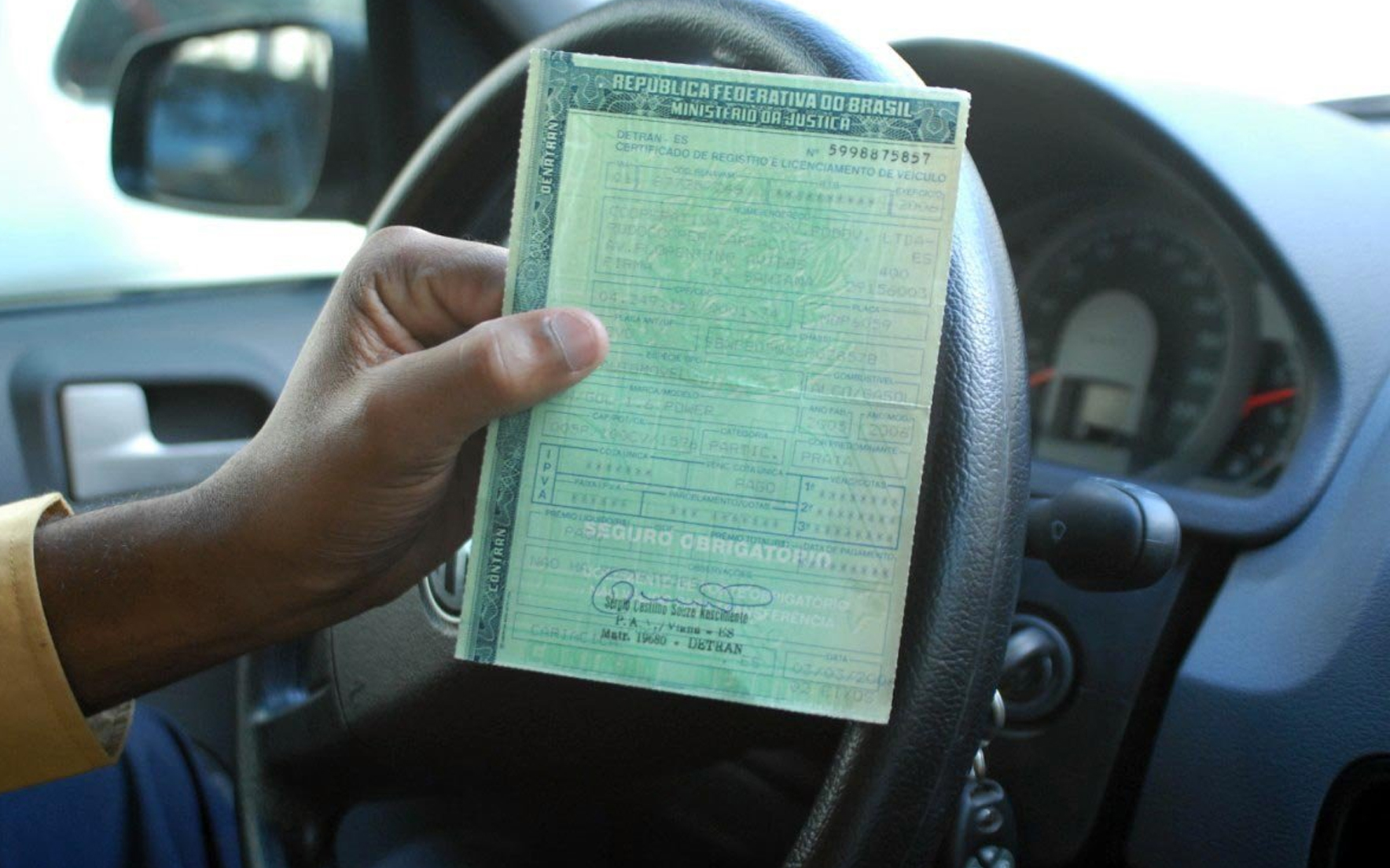 Milhões de carros poderão ter o IPVA ISENTO por conta dessa nova lei
